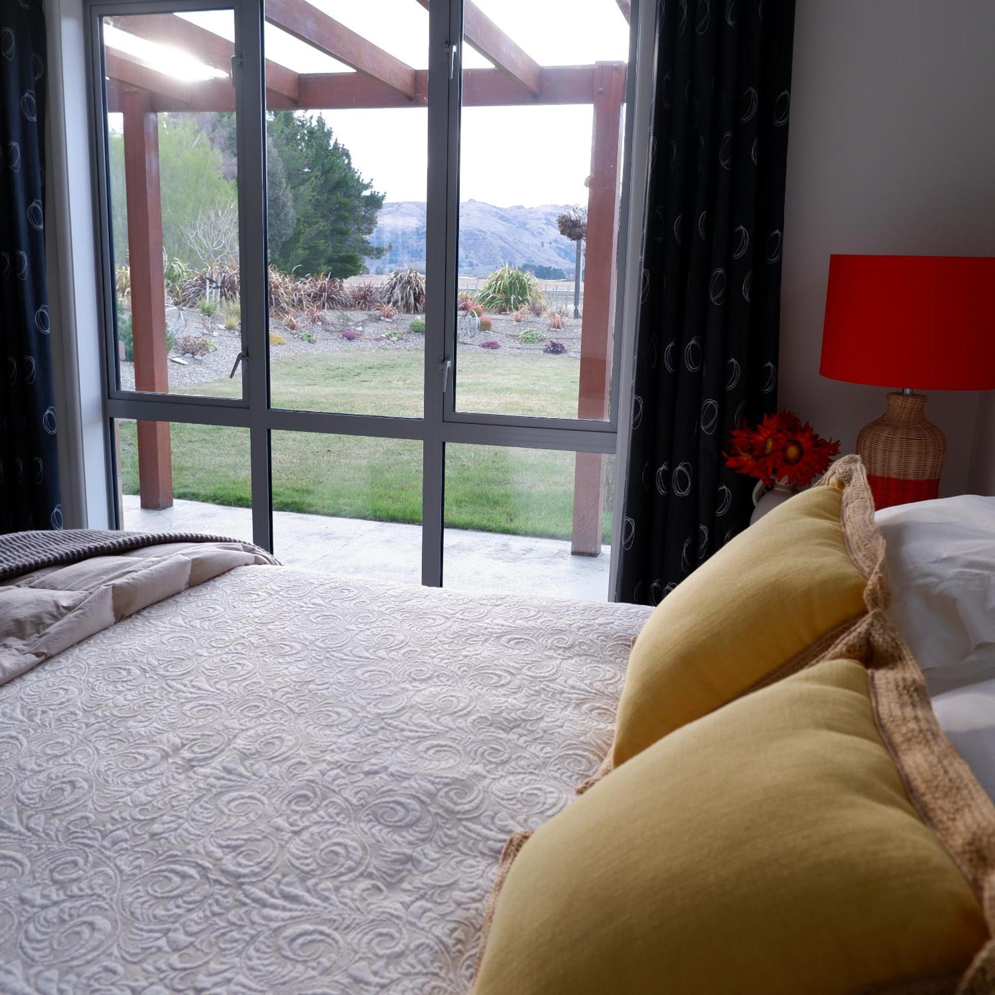 Vines On Bannockburn Bed & Breakfast ครอมเวลล์ ภายนอก รูปภาพ